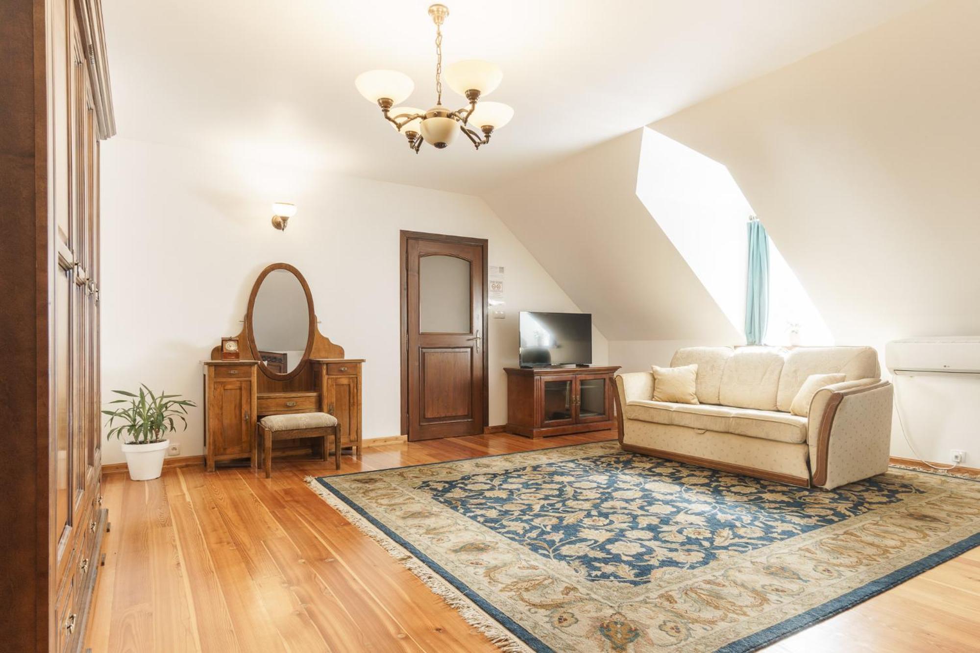 Apartamenty W Dworku Cheval Cracovia Exterior foto
